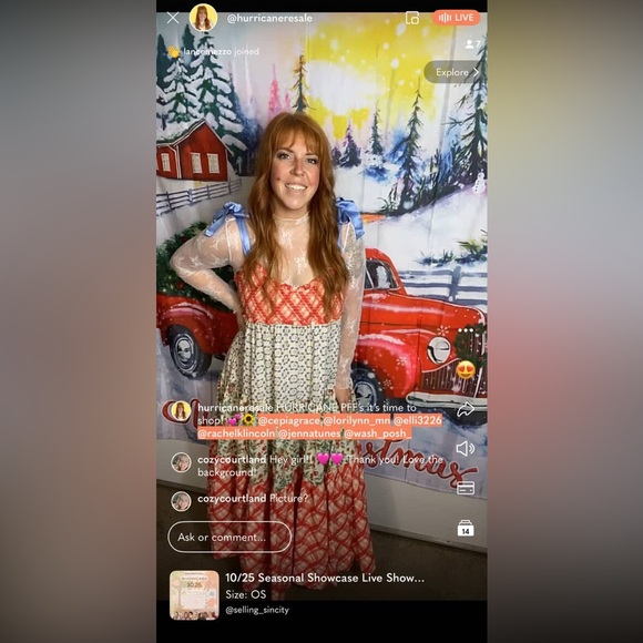 🌻💕 HURRICANE RESALE LIVE ON THE CLOTHES CAROU-SELL 12pm pst 1 hour!🌻 💕 - Picture 2 of 13